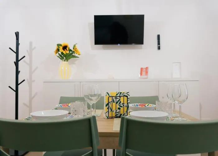 Il Viale Di Morfeo * Bari